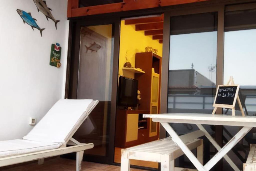 Ferienwohnung Penthouse Next To The Beach La Jaca Exterior foto